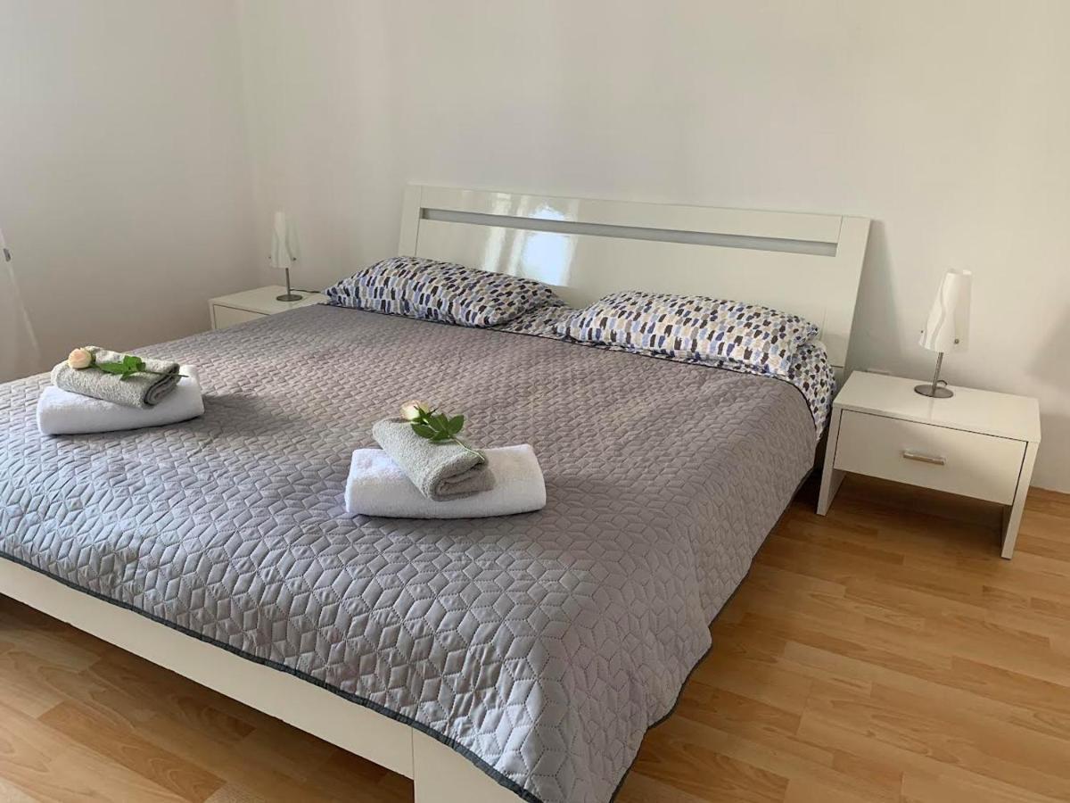 Apartmaji Amitis Portorož Buitenkant foto